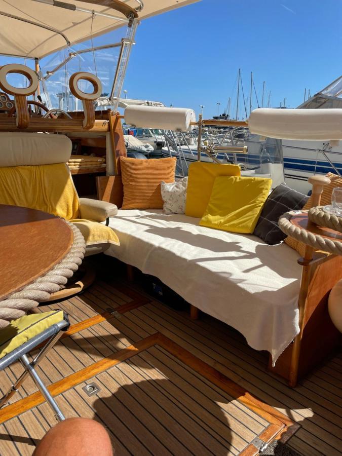Een Parel Aan De Cote 'D Azur ! Apartment Vallauris Ngoại thất bức ảnh